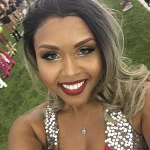 Meet your Posher, Marianna